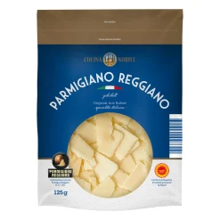 CUCINA NOBILE Italienischer Hartkäse